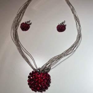 Swarovski pendant & earring set